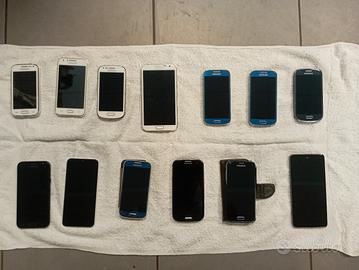 Lotto telefoni Samsung leggere descrizione 