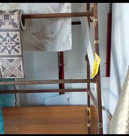  Espositore Artigianale per Tappeti e molto altro!