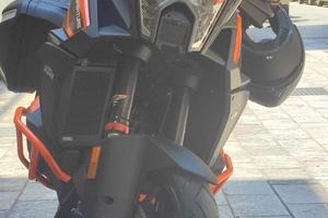 KTM 1290 Super Adventure S 2022 - 8.000 km