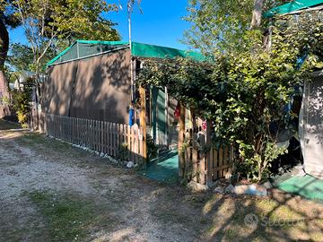 Roulotte veranda in piazzola stagionale