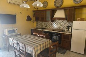 Camere studentesse/lavoratrici Zona Policlinico ct