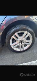 Cerchi originali  con gomma mercedes