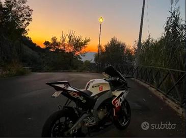 Aprilia rs4