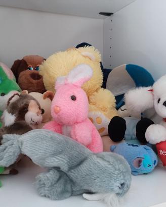 Stock di Peluche e bambole 