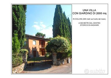 Villa singola Anghiari con 2000 mq di giardino