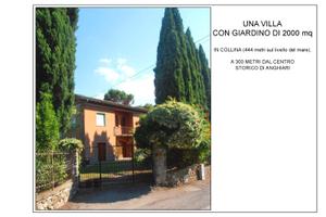 Villa singola Anghiari con 2000 mq di giardino
