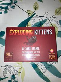 Gioco Exploding Kittens a card game 