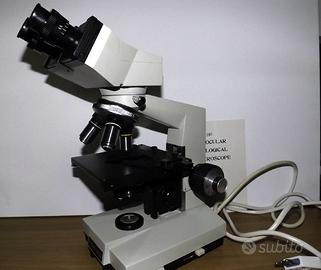 MICROSCOPIO BINOCULARE XSP 18B