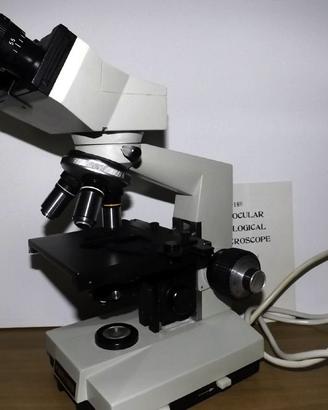 MICROSCOPIO BINOCULARE XSP 18B