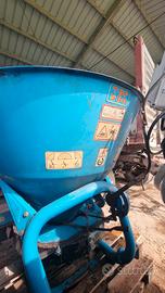 Spandiconcime Gamberini TOP500 con Convogliatore 