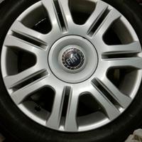 185 55 R15 CERCHI IN LEGA + GOMME 4 SEASON