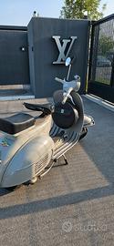Vespa Piaggio 125 anno 1963