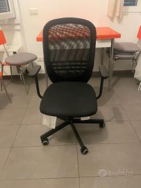 Sedia Ikea per ufficio Flintan con braccioli