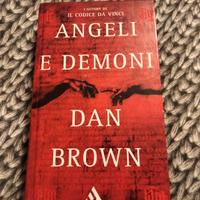 Libro ANGELI E DEMONI