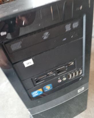 PC HP modello Élite con monitor, tastiera e mouse
