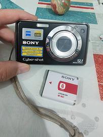 Fotocamera Sony Cyber-shot DSC-W210