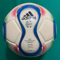 Pallone adidas 2006 teamgeist Italia