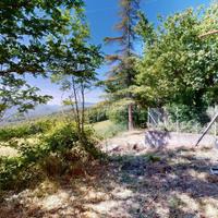 TERRATETTO SU PIU' LIVELLI CON GIARDINO, TAVERNA E