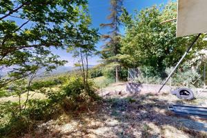 TERRATETTO SU PIU' LIVELLI CON GIARDINO, TAVERNA E