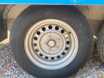 Gomme rimorchio 185 75 R14 C
