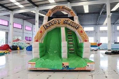 Scivolo gonfiabile per esterno - gioco gonfiabile