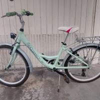 Bicicletta bambina.