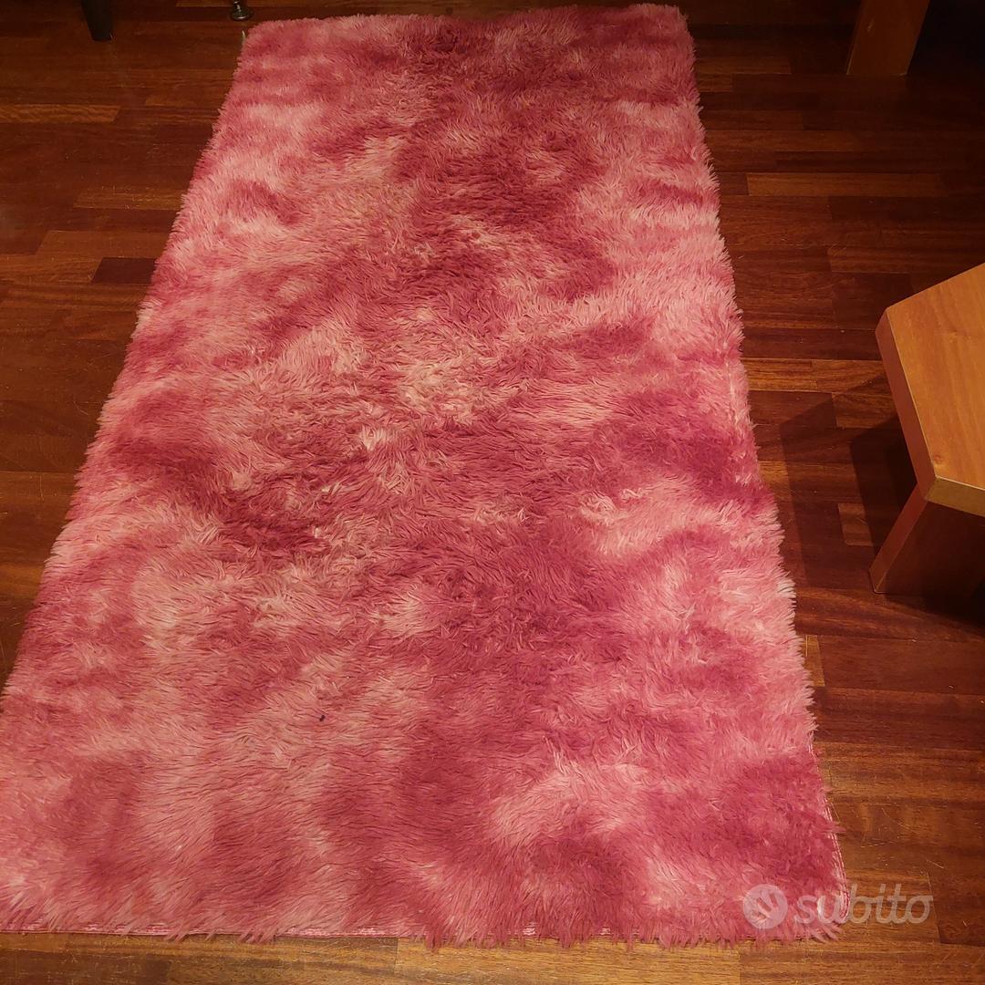 tappeto rosa peloso - Arredamento e Casalinghi In vendita a Roma