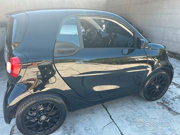 SMART FOR TWO