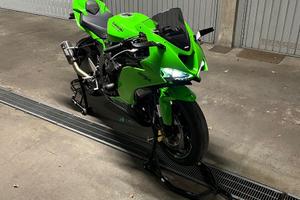 Kawasaki ninja zx6r