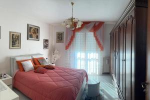 Spazio, luce e tranquillità : la casa a Perignano