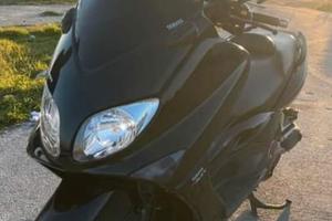 Yamaha T Max - 2006