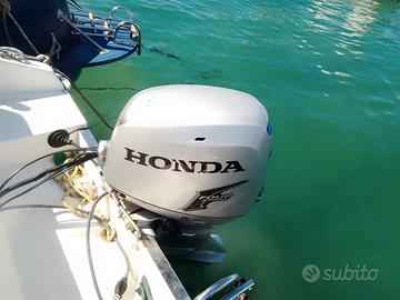 Motore fuoribordo Honda 40 cv NO Patente Nautica