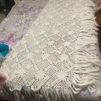 Scialle bianco in lana