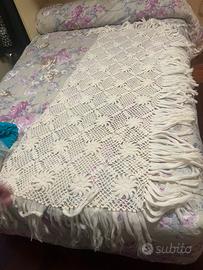 Scialle bianco in lana