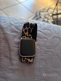 Apple Watch SE 40 mm