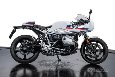 BMW Nine T Racer ( 1.700 KM !!!)