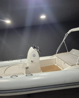 Gommone Callegari - NUOVO 2026 -SUZUKI 40 CV NUOVO