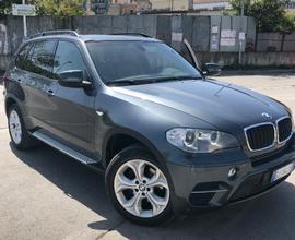 Bmw x5 (e70) - 2011