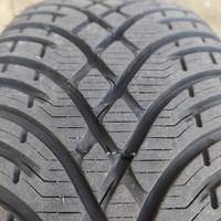 Gomme neve Kleber 195/65 r15 con cerchio