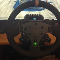 Simulatore guida logitech