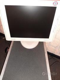 Monitor LCD Samsung Sync Master 151S