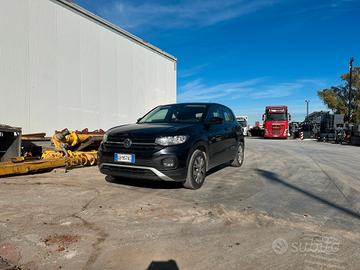 Volkswagen T-Cross 1.6 TDI DSG SCR Advanced BMT