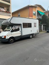 Camper Ford Transit C.I. 2.5cc aspirato (1988)
