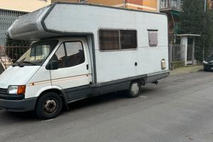 Camper Ford Transit C.I. 2.5cc aspirato (1988)