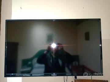 Televisore Hisense da 40'' Full HD Nero
