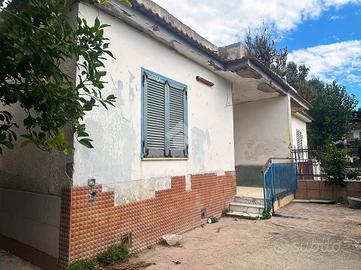 VILLA A SCHIERA A CASTEL VOLTURNO