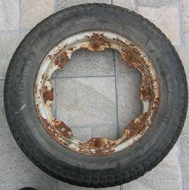 Cerchio e pneumatico per Lambretta 125