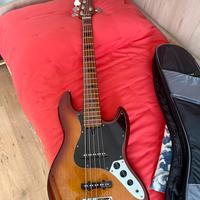 Sire Marcus Miller per un 6 corde