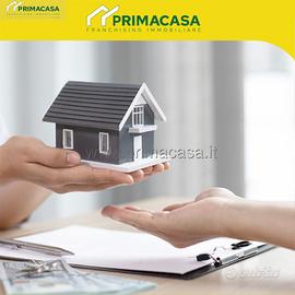 Lotto per porzione di villa bifamiliare - RIF 301