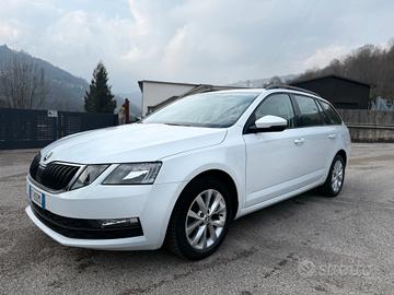 Skoda Octavia 1.6 TDI CR 115 CV DSG Wagon Executiv